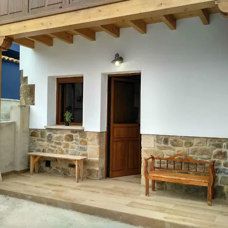 Aldea De Ribadesella Guest House Sardalla Exterior photo