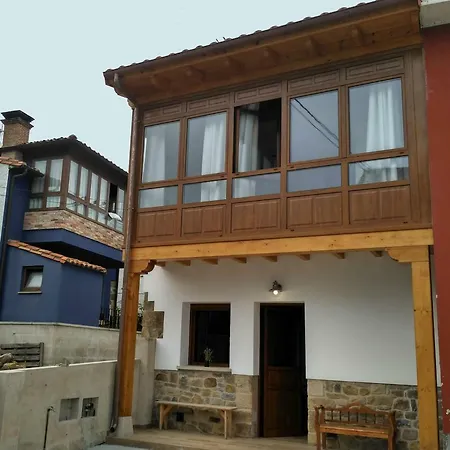 Aldea De Ribadesella Guest House Sardalla Exterior photo