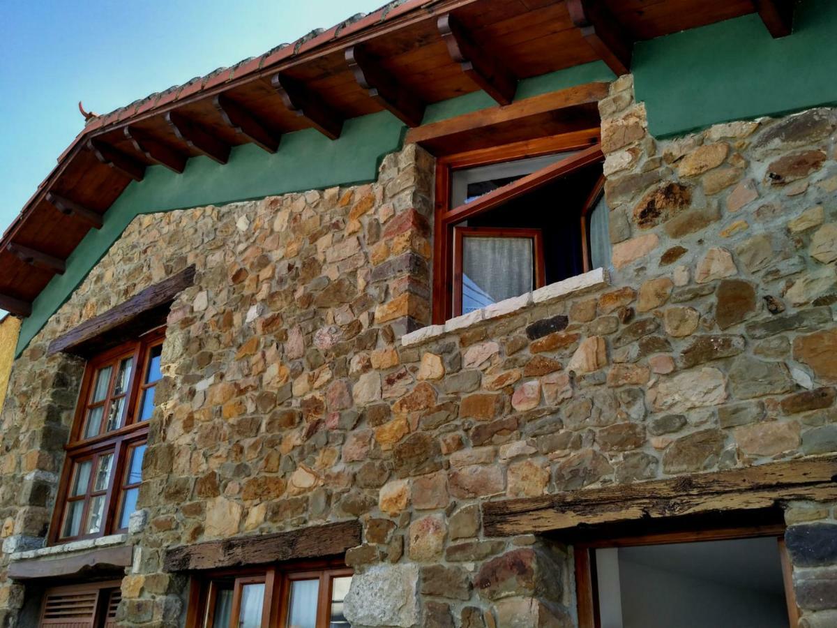 Aldea De Ribadesella Country house Sardalla